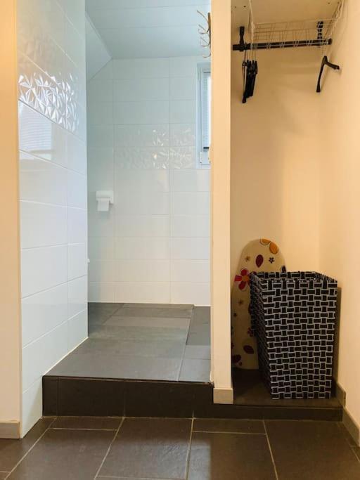 Logement Independant,Calme A 2 Pas Du Centre Ville Lannion Luaran gambar