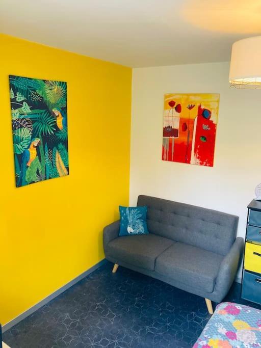 Logement Independant,Calme A 2 Pas Du Centre Ville Lannion Luaran gambar