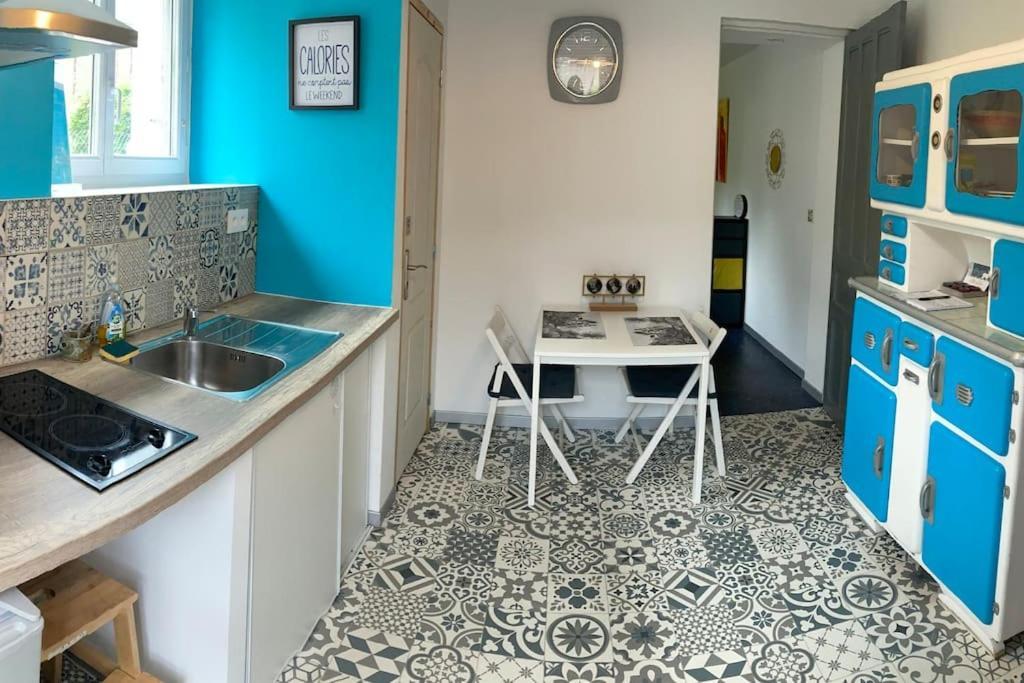 Logement Independant,Calme A 2 Pas Du Centre Ville Lannion Luaran gambar